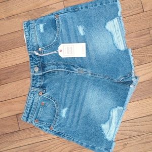 High waisted denim shorts by Love Tree